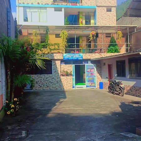 Hostal Locuras En El Cielo Baños Exterior foto